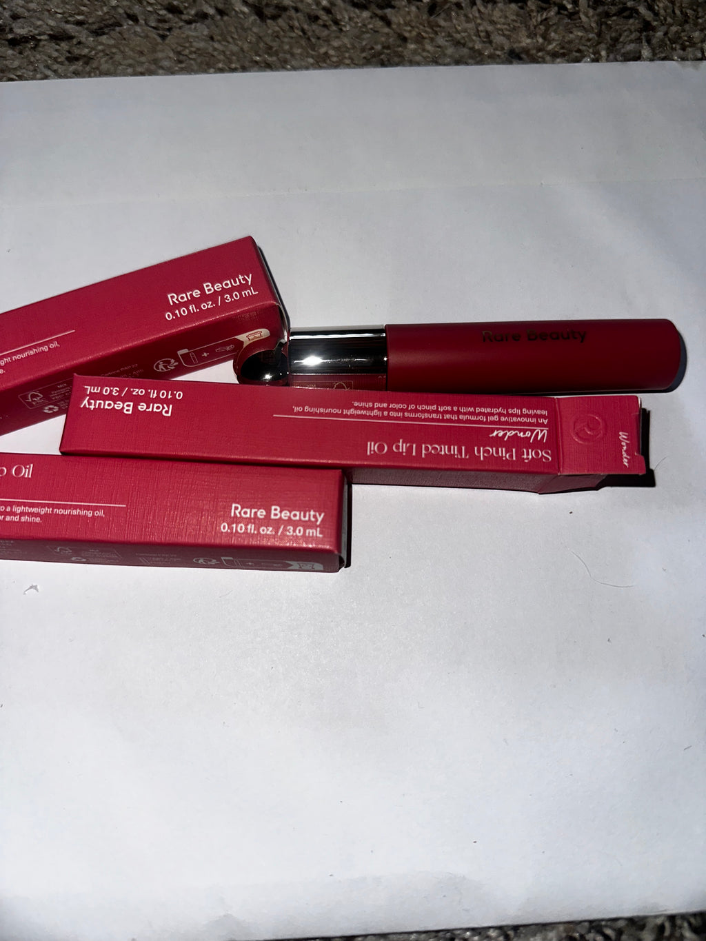 Aceite labial Rare Beauty